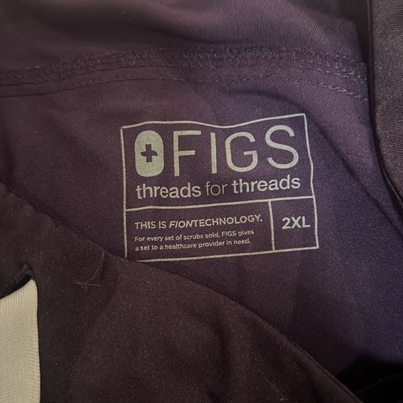 Women’s technical collection 2xl purple fig scrub PANTS - Picture 2 of 3